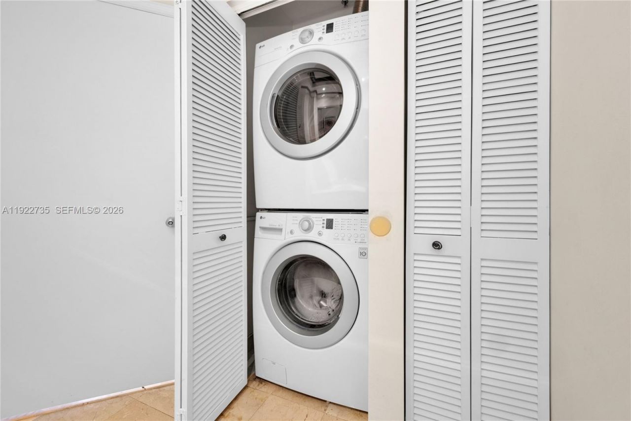 808 Brickell Key Dr, Unit 3603, Miami, FL 33131 Photo