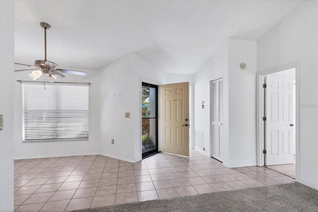 217 Southampton Drive, Unit 286, Venice, FL 34293 Photo