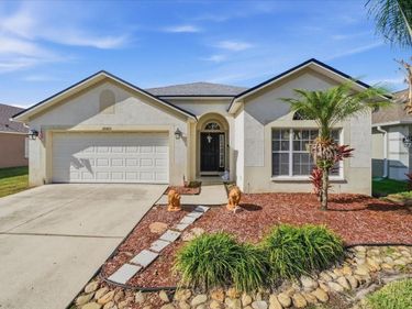 18425 CYPRESS BAY PARKWAY, LAND O LAKES, FL 34638