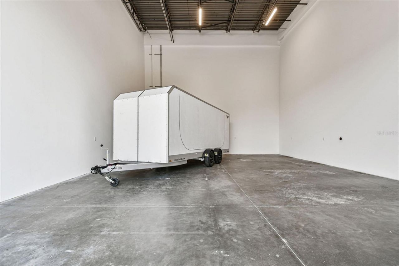 6500 Motor Enclave Way, Unit 213, Tampa, FL 33610 Photo