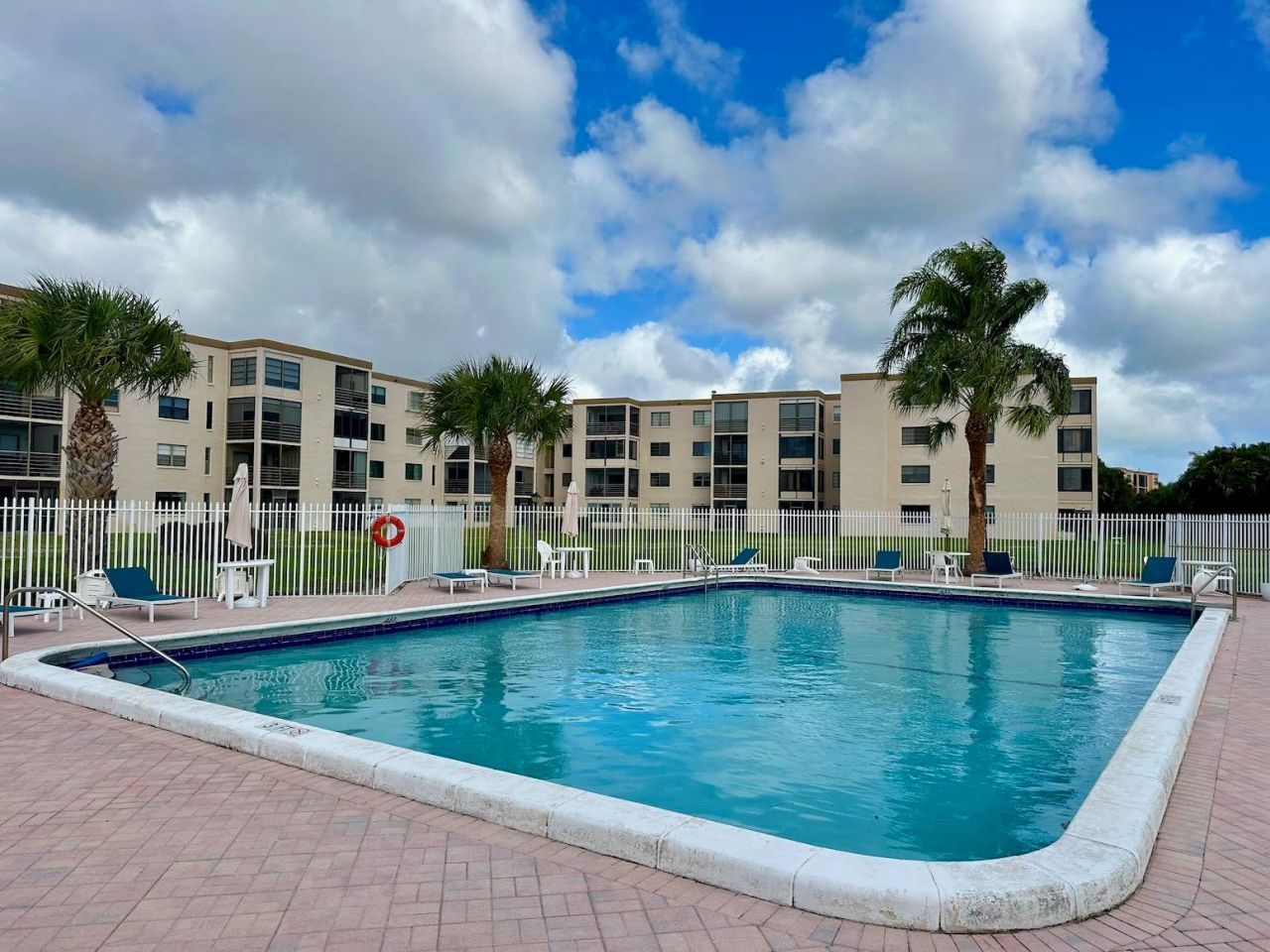 9300 SW 8th Street, Unit 214, Boca Raton, FL 33428 Photo