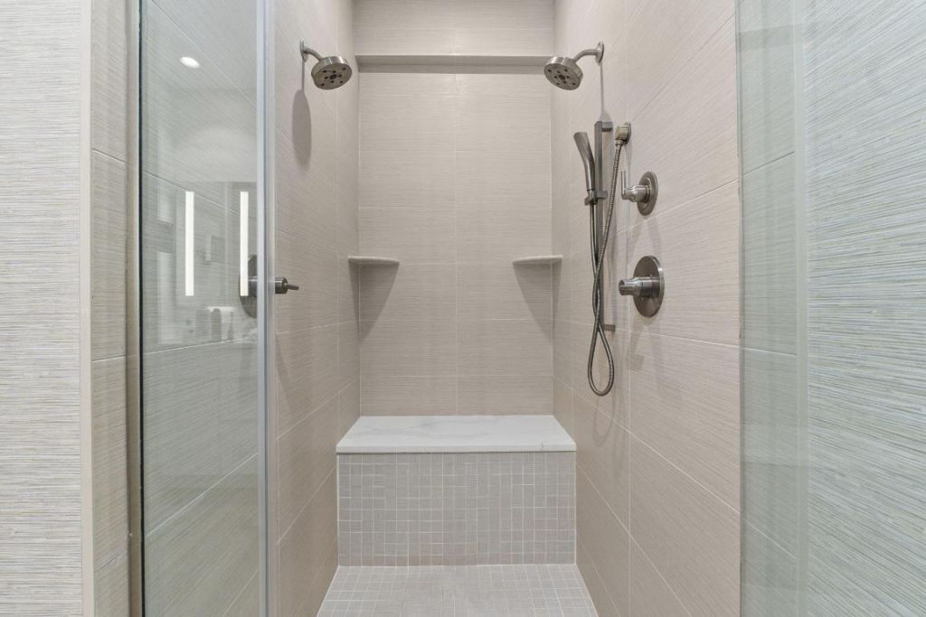 41 SW Seminole Street, Unit 206, Stuart, FL 34994 Photo