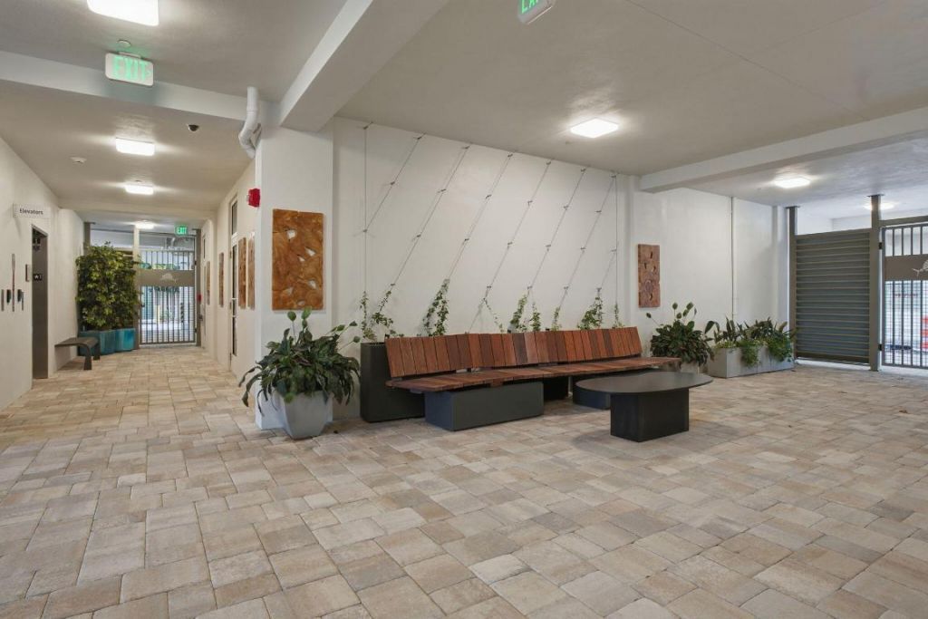 41 SW Seminole Street, Unit 206, Stuart, FL 34994 Photo