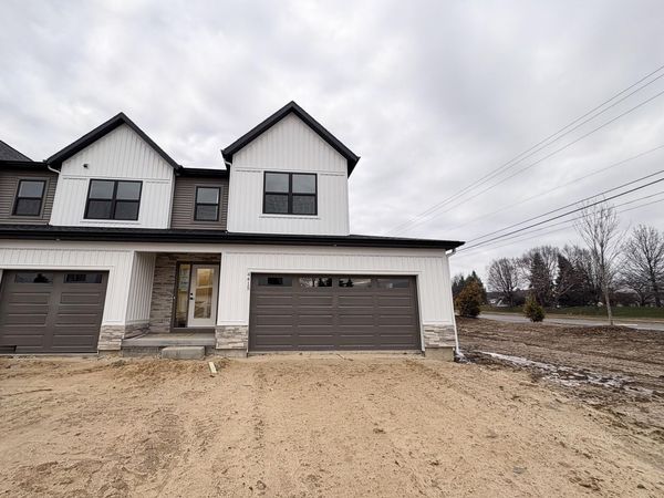 4415 Trillium Court SE, Kentwood, MI 49512