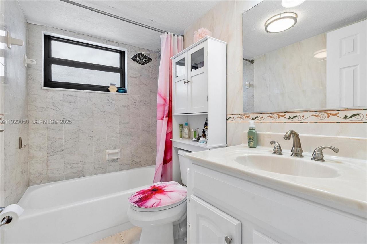 2401 S Ocean Dr, Unit 605, Hollywood, FL 33019 Photo