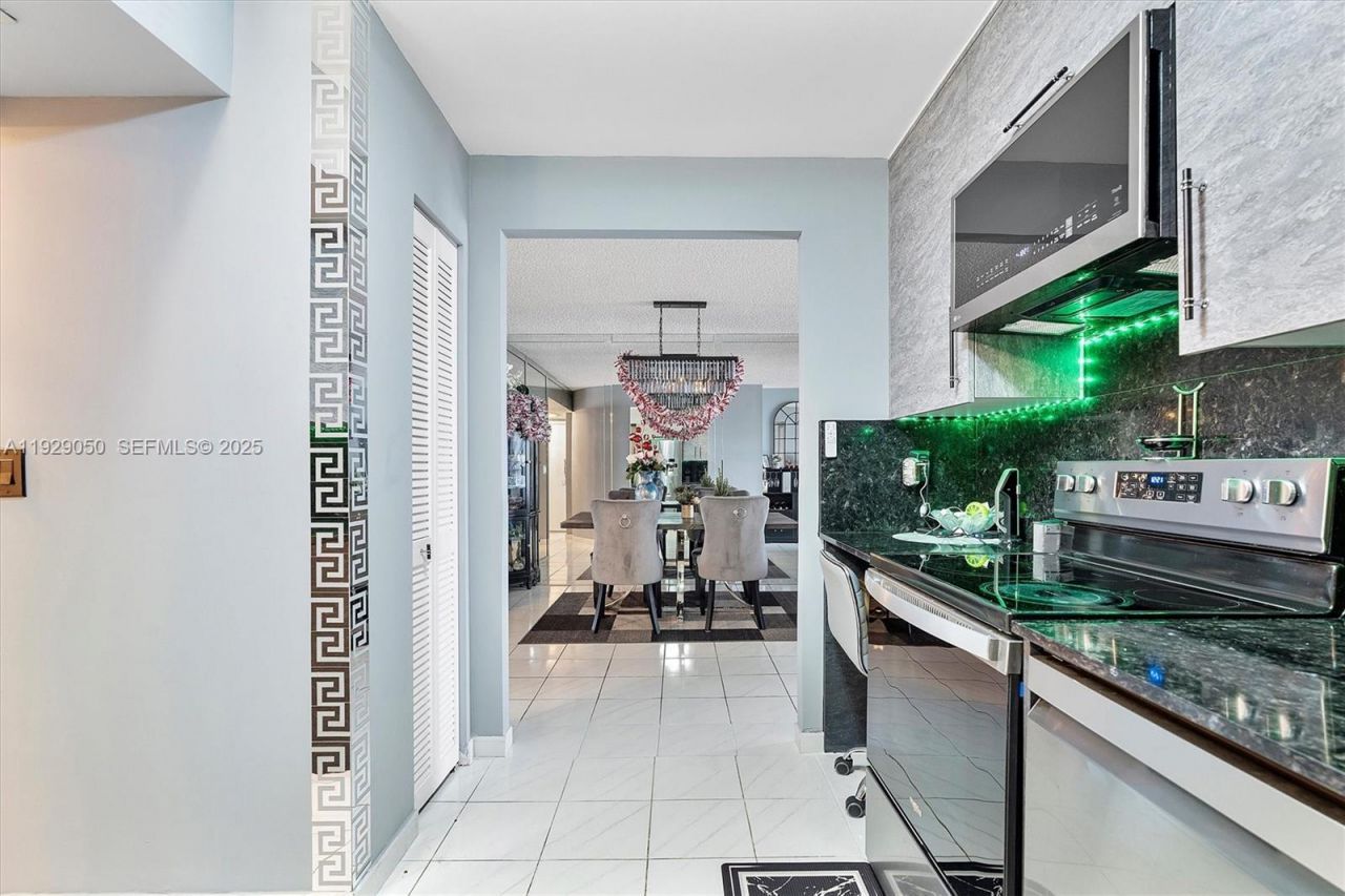 2401 S Ocean Dr, Unit 605, Hollywood, FL 33019 Photo