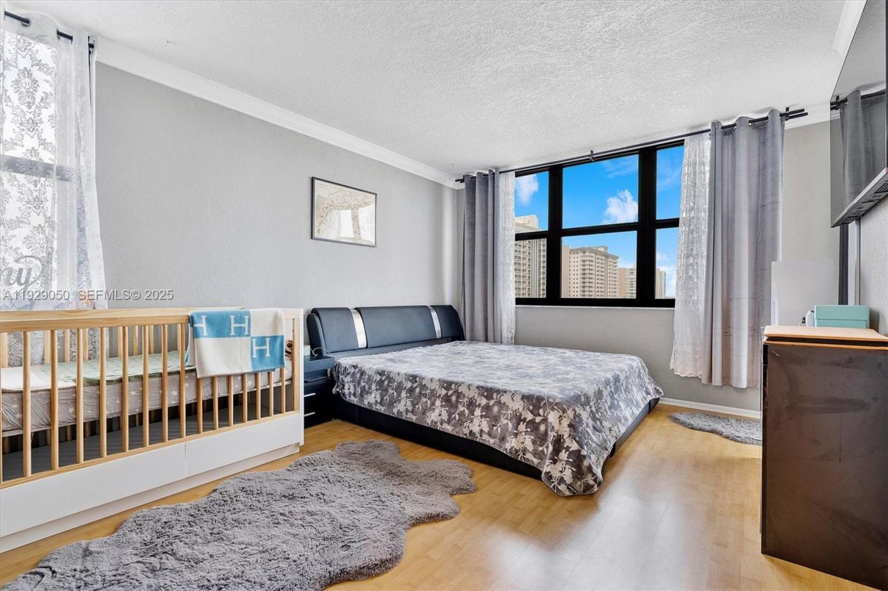 2401 S Ocean Dr, Unit 605, Hollywood, FL 33019 Photo