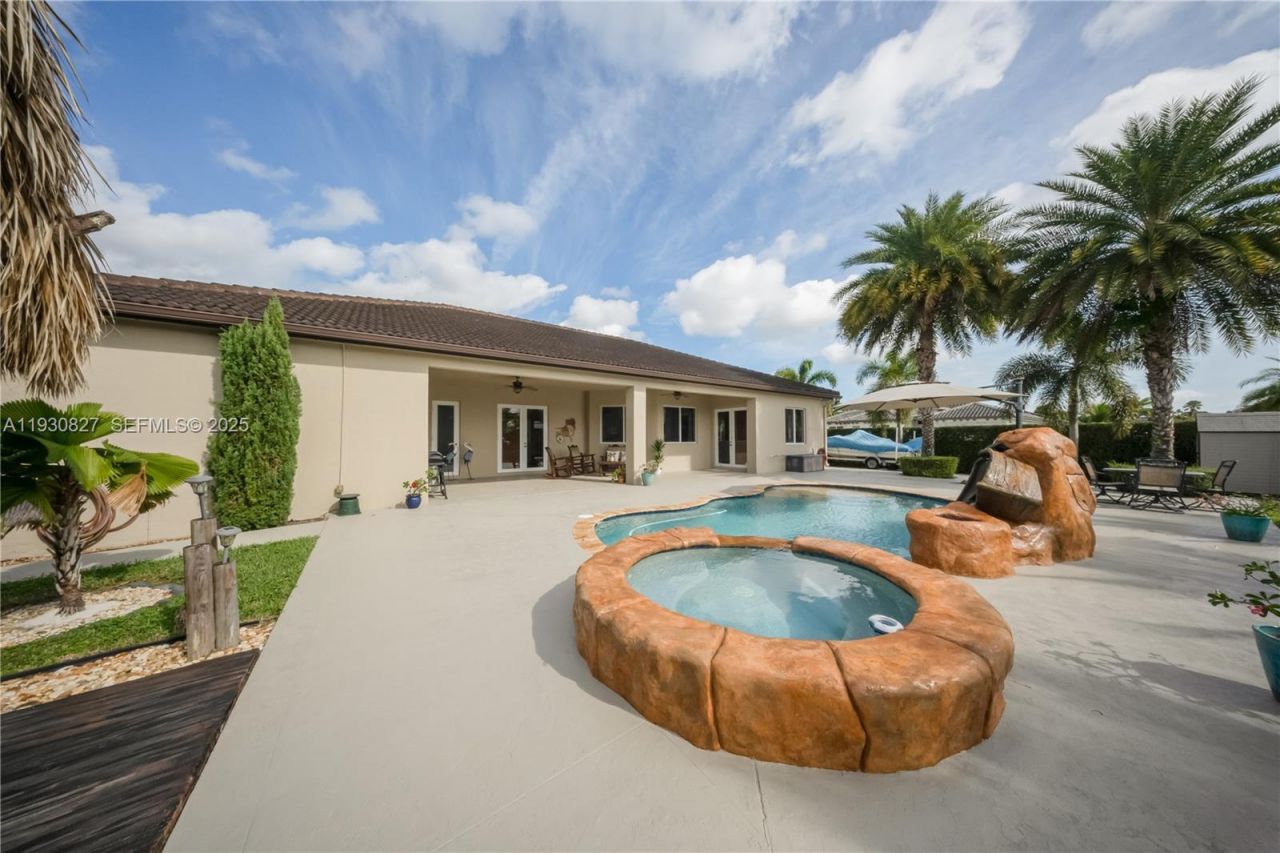 16900 SW 296th St, Homestead, FL 33030 Photo