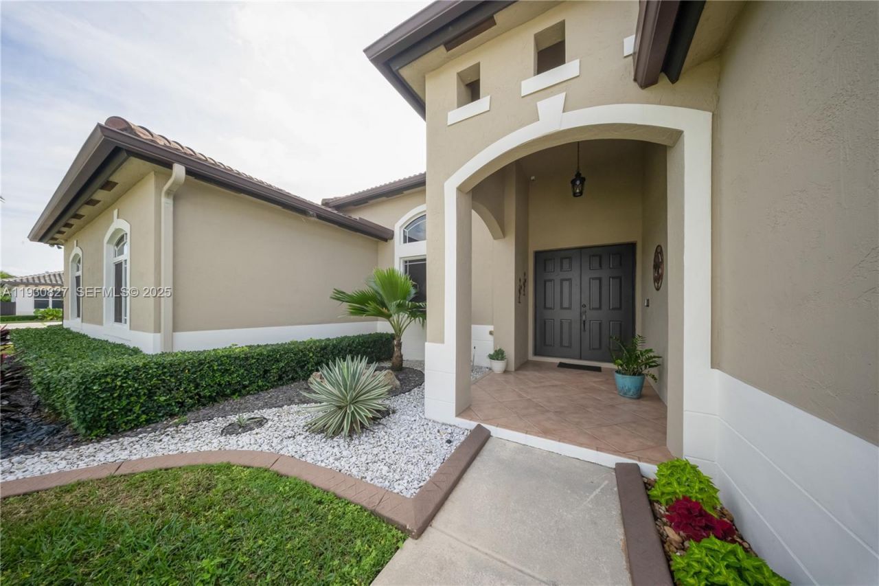 16900 SW 296th St, Homestead, FL 33030 Photo