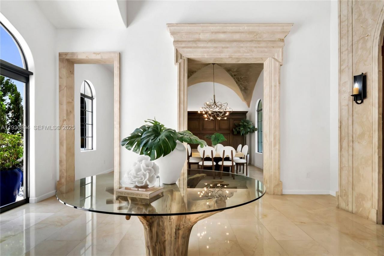 8301 SW 53rd Ave, Miami, FL 33143 Photo