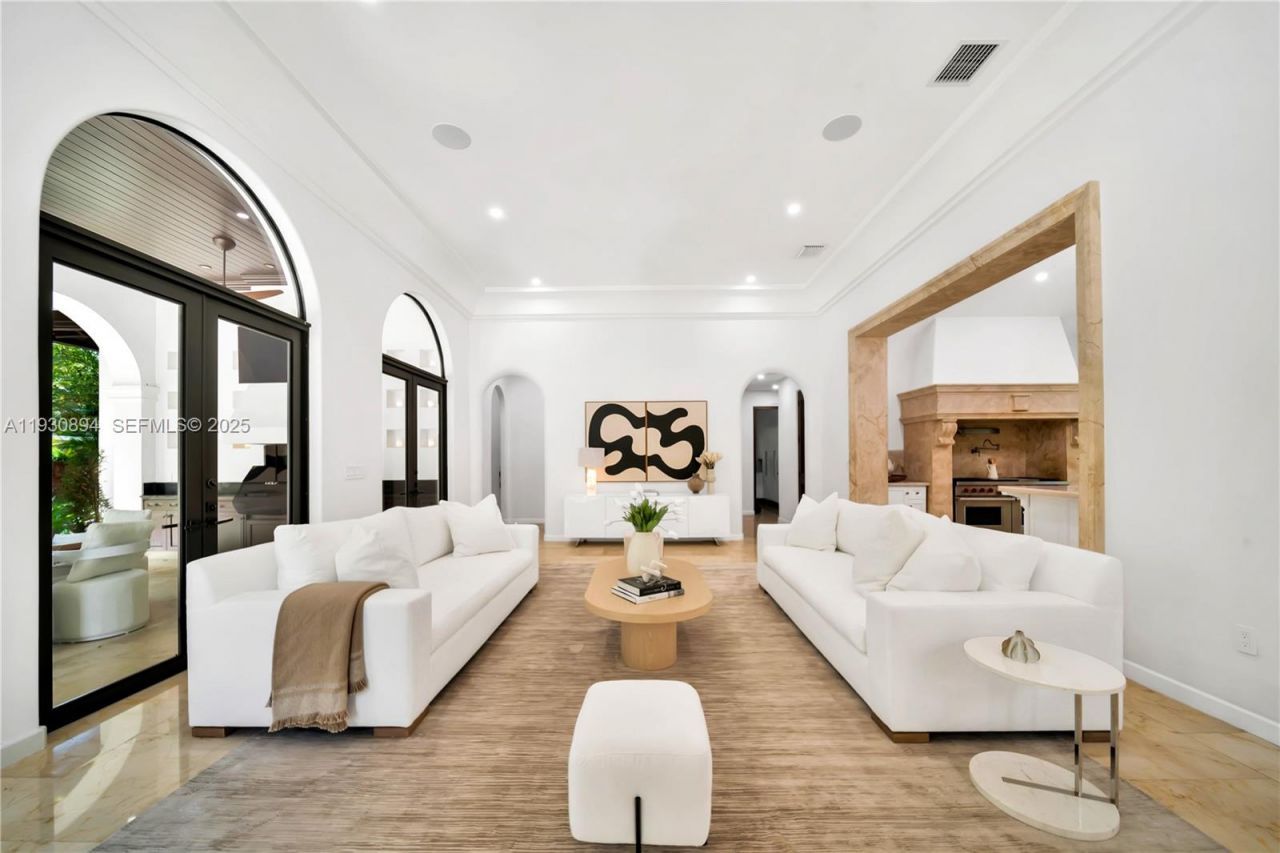 8301 SW 53rd Ave, Miami, FL 33143 Photo