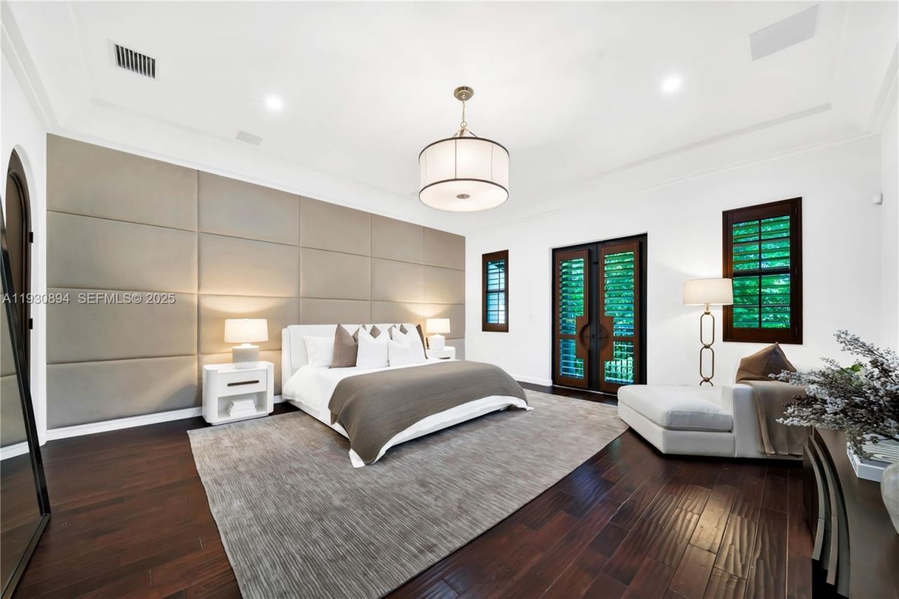 8301 SW 53rd Ave, Miami, FL 33143 Photo