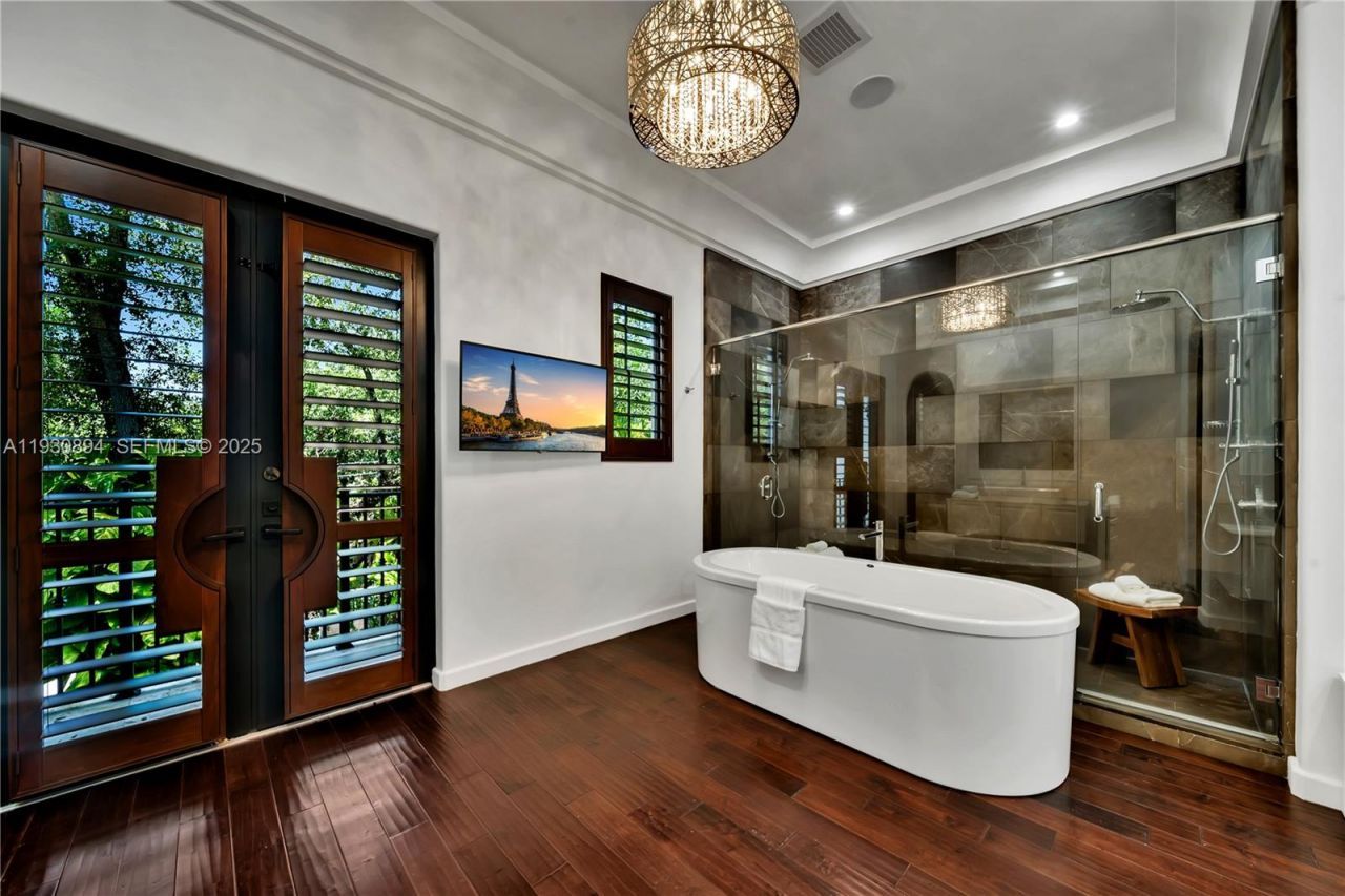 8301 SW 53rd Ave, Miami, FL 33143 Photo