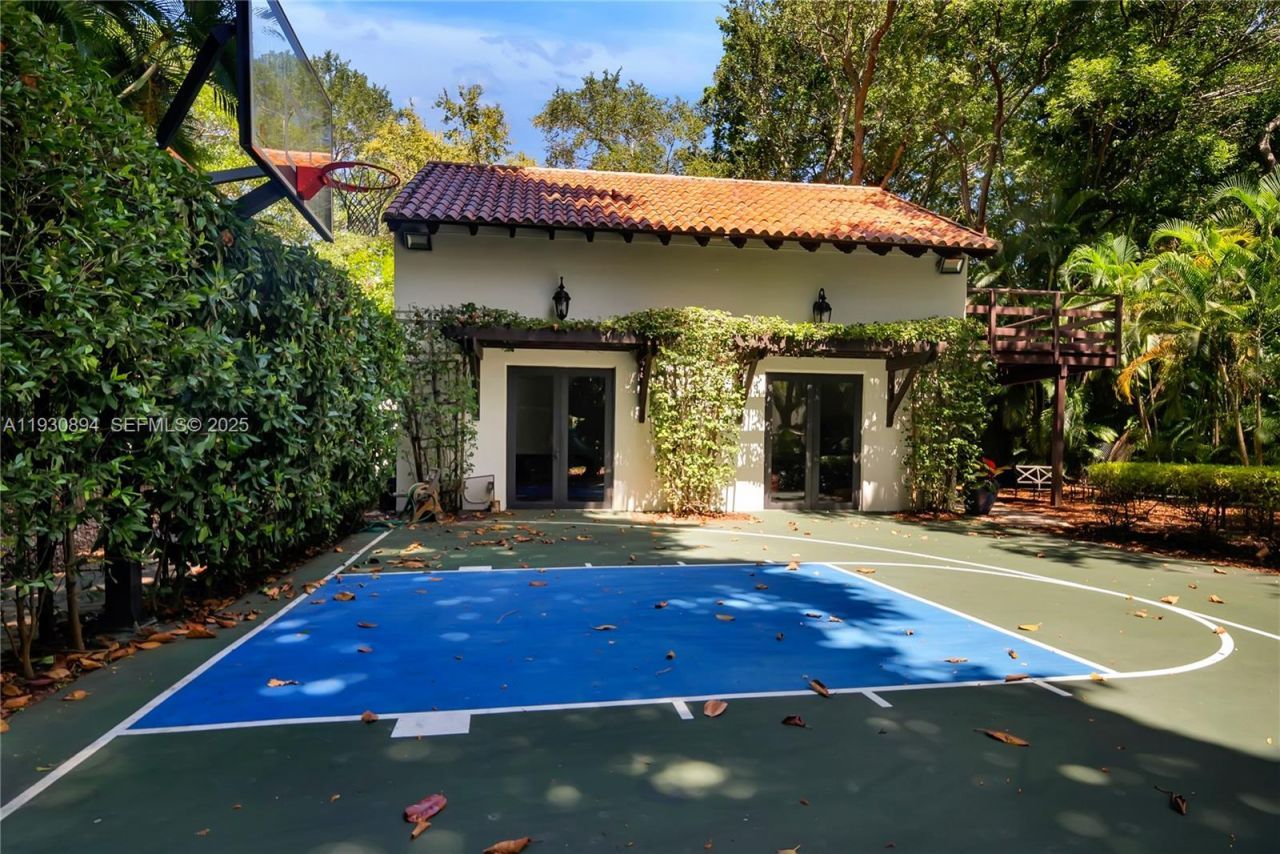 8301 SW 53rd Ave, Miami, FL 33143 Photo