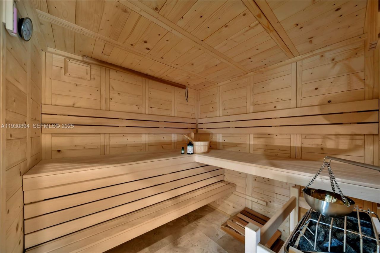 8301 SW 53rd Ave, Miami, FL 33143 Photo