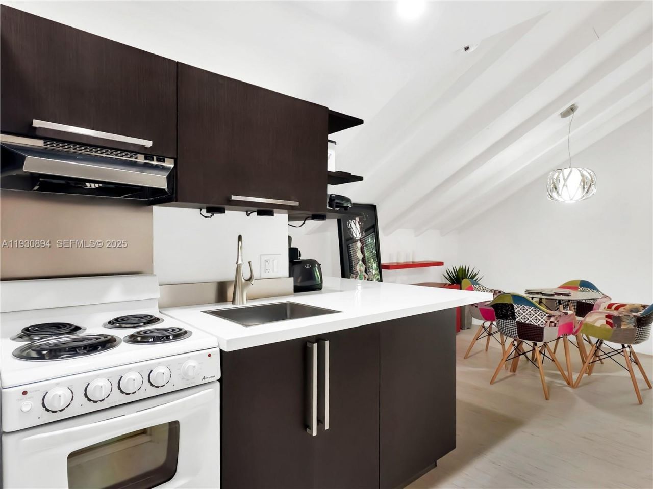 8301 SW 53rd Ave, Miami, FL 33143 Photo