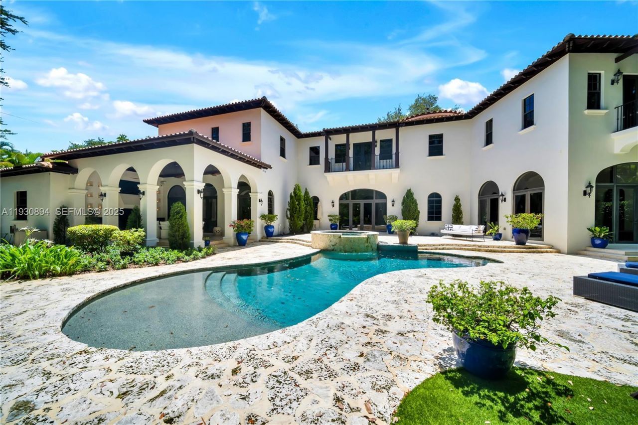 8301 SW 53rd Ave, Miami, FL 33143 Photo