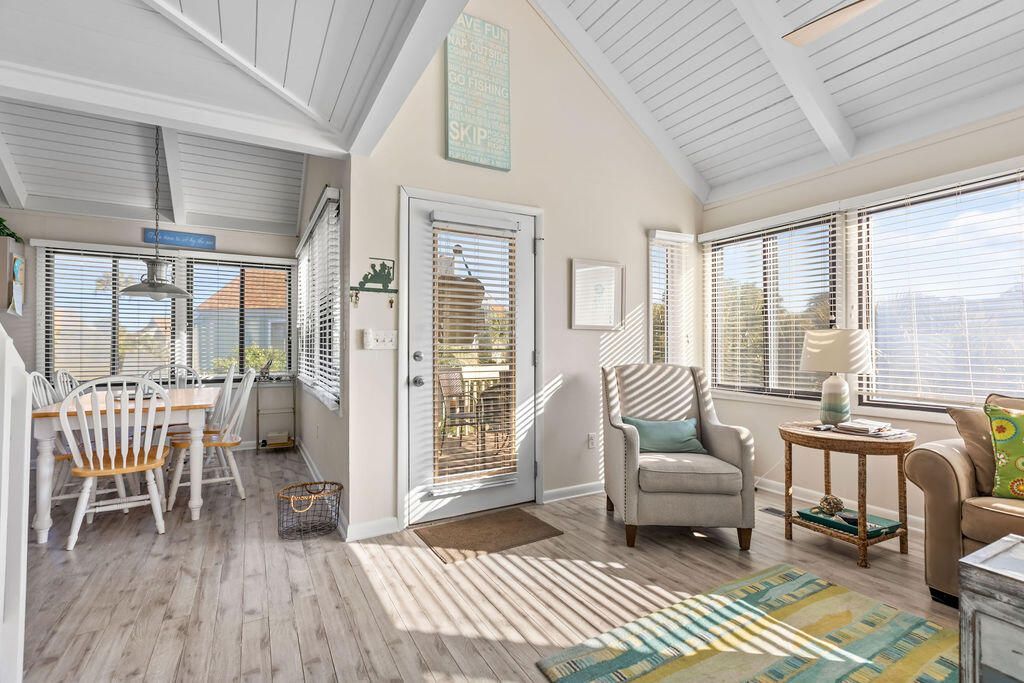 947 Sealoft Villa Drive Photo 10