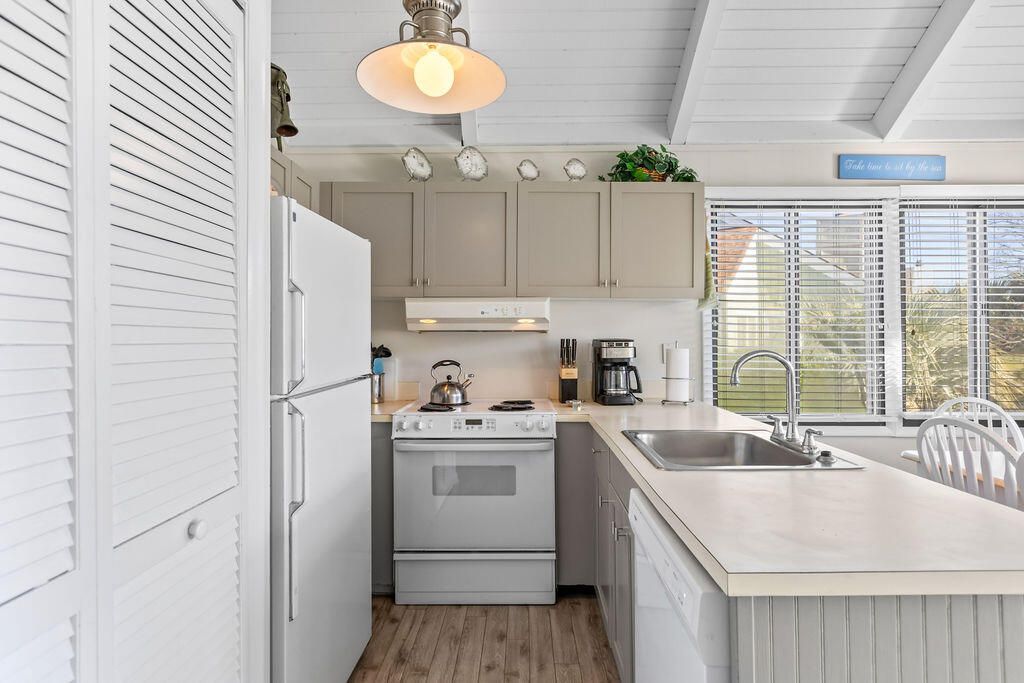 947 Sealoft Villa Drive Photo 17