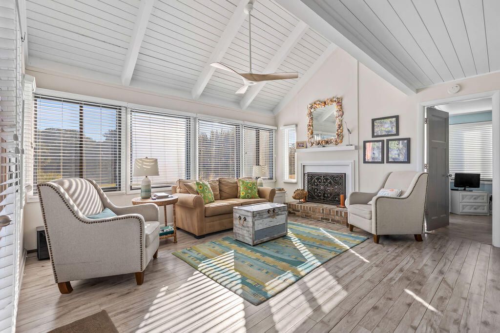 947 Sealoft Villa Drive Photo 9