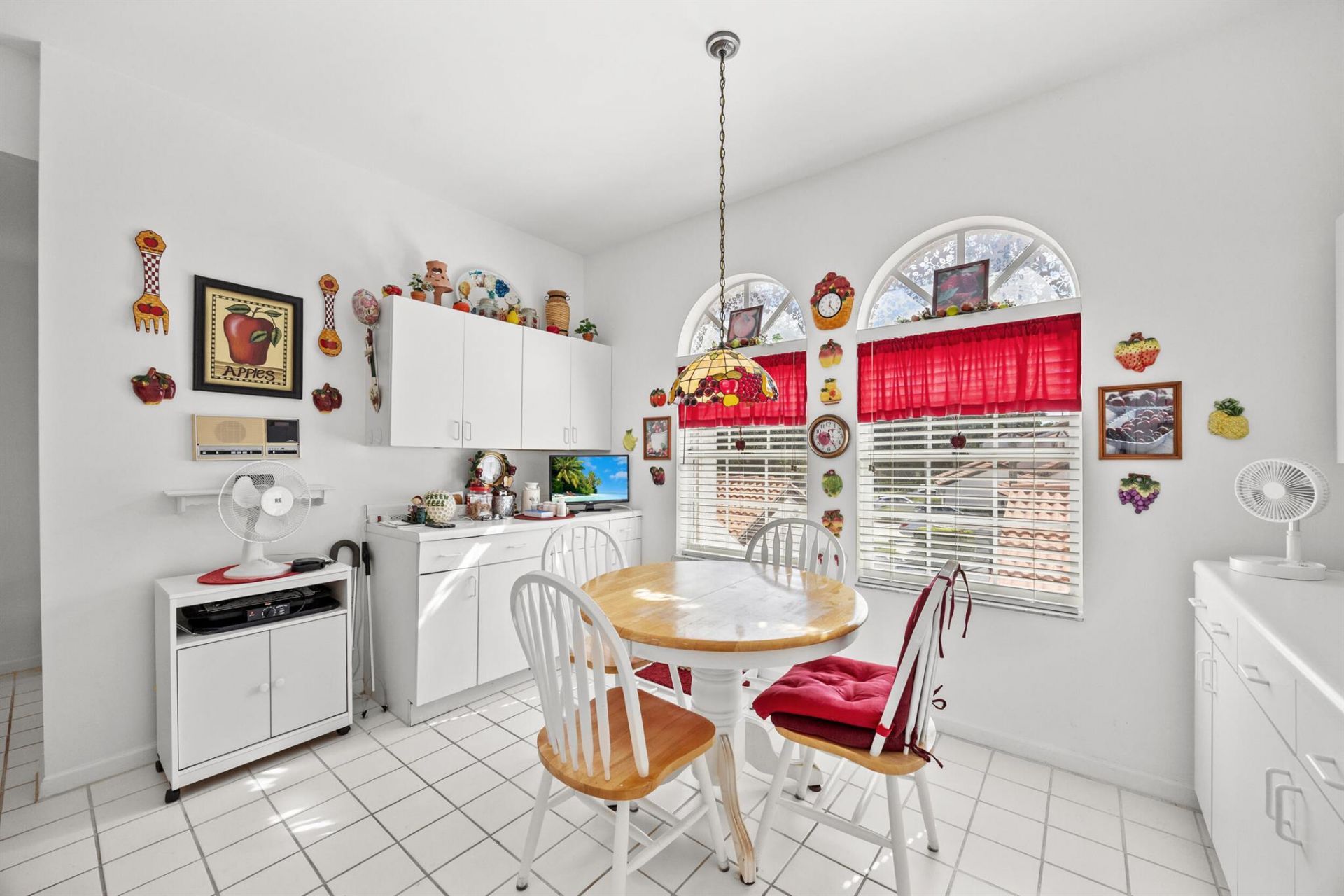 7661 Mackenzie Court, Unit 422, Lake Worth, FL 33467 Photo