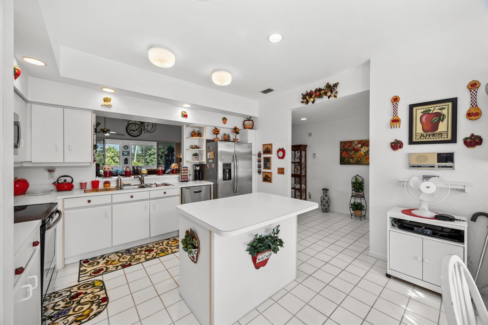 7661 Mackenzie Court, Unit 422, Lake Worth, FL 33467 Photo