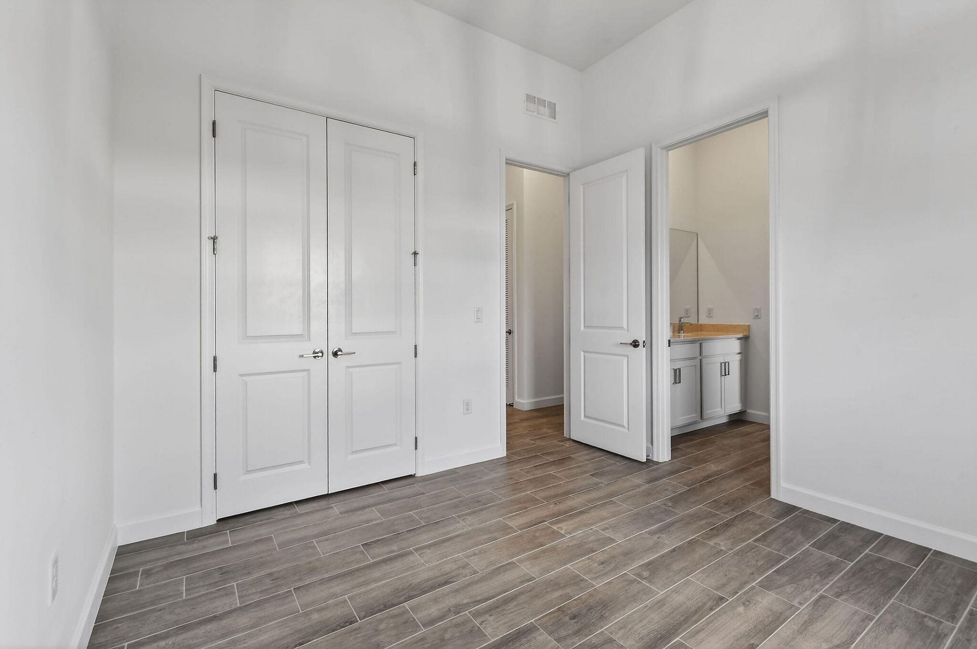 473 SE Fascino Circle, Port Saint Lucie, FL 34984 Photo