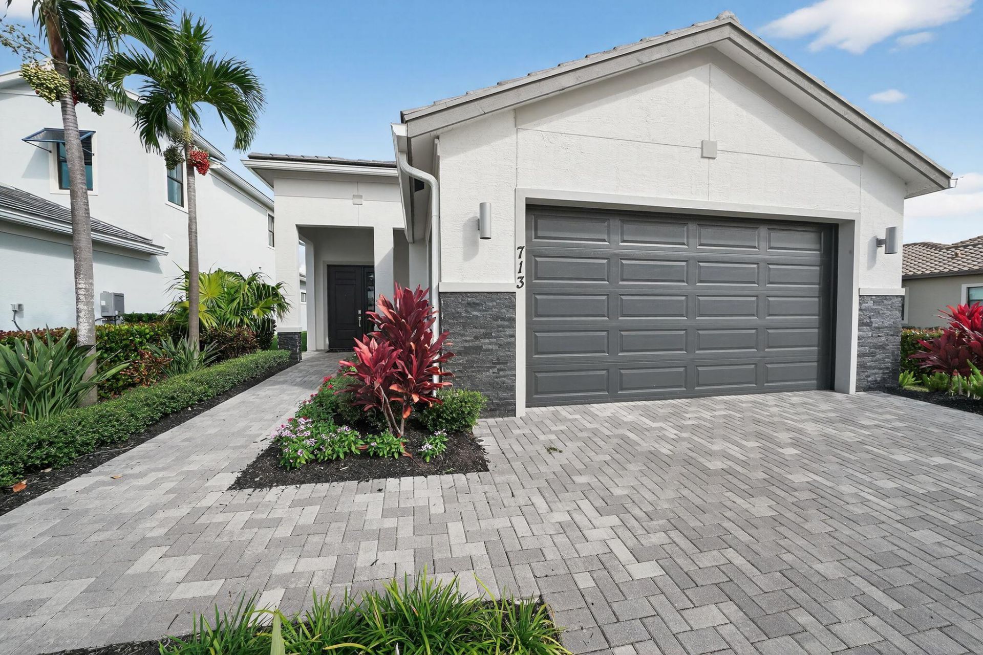 473 SE Fascino Circle, Port Saint Lucie, FL 34984 Photo