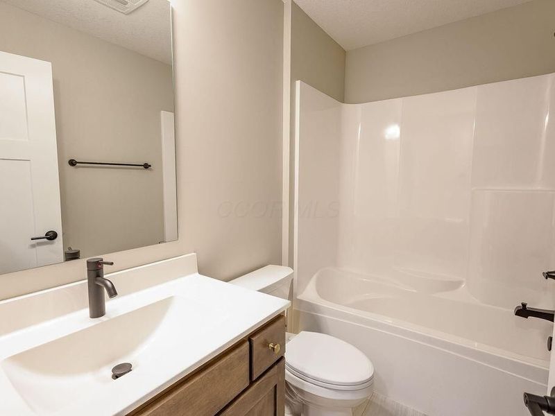 562 Cannondale Avenue, Johnstown, OH 43031 Photo 21