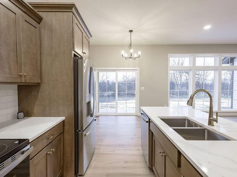 562 Cannondale Avenue, Johnstown, OH 43031 Photo 7