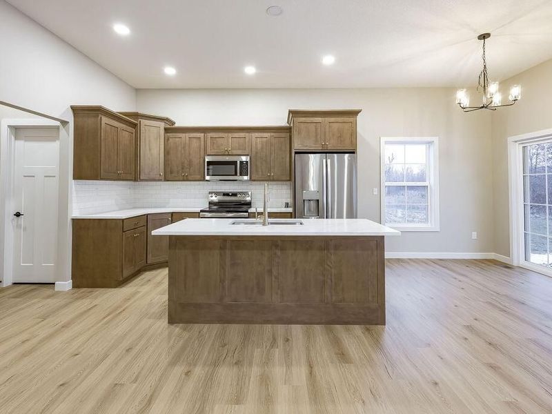 562 Cannondale Avenue, Johnstown, OH 43031 Photo 9