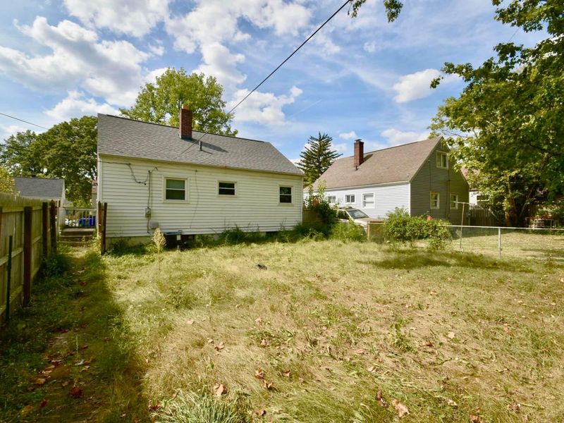 2242 Lexington Avenue, Columbus, OH 43211 Photo 4