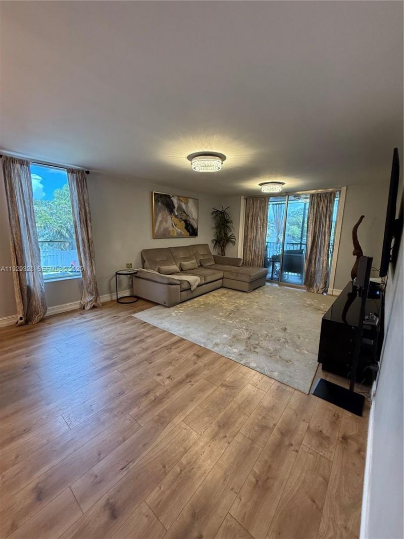 7173 Orange Dr, Unit 214B, Davie, FL 33314 Photo