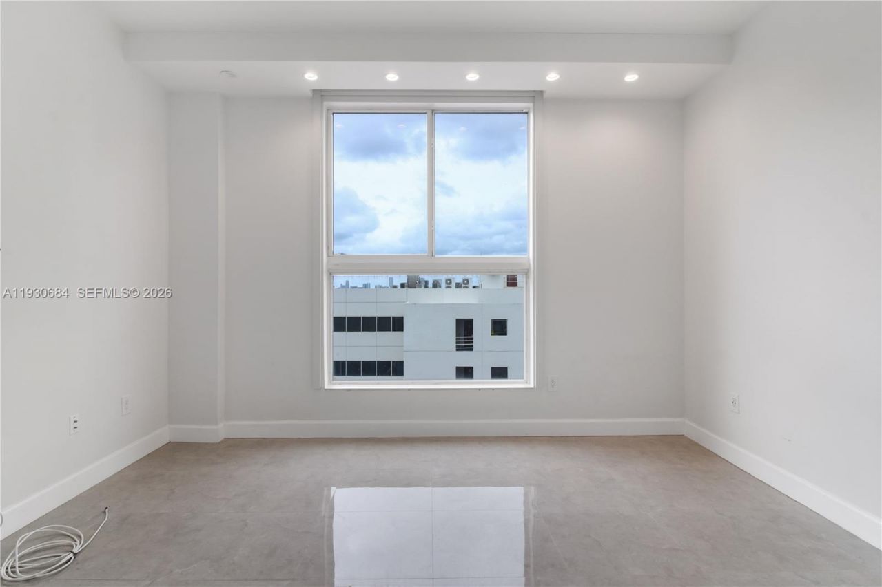 2650 SW 37th Ave, Unit 901, Miami, FL 33133 Photo