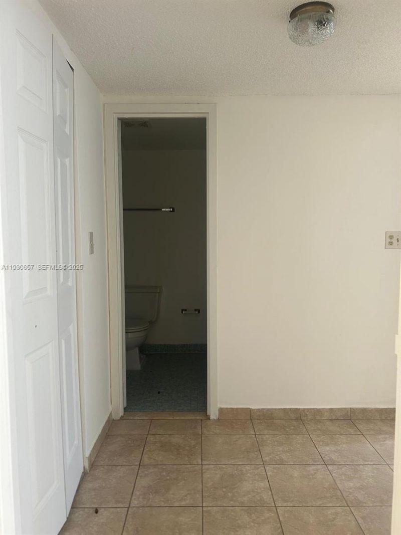 231 174th St, Unit LO-5, Sunny Isles Beach, FL 33160 Photo