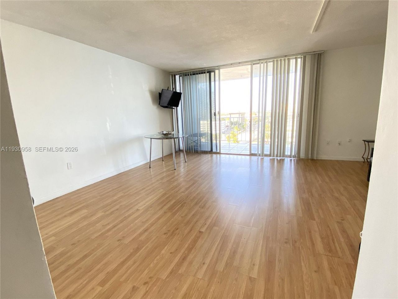 1865 79th St Cswy, Unit 11F, North Bay Village, FL 33141 Photo