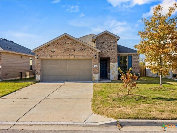 308 Bedford Falls Lane, Jarrell, TX 76537