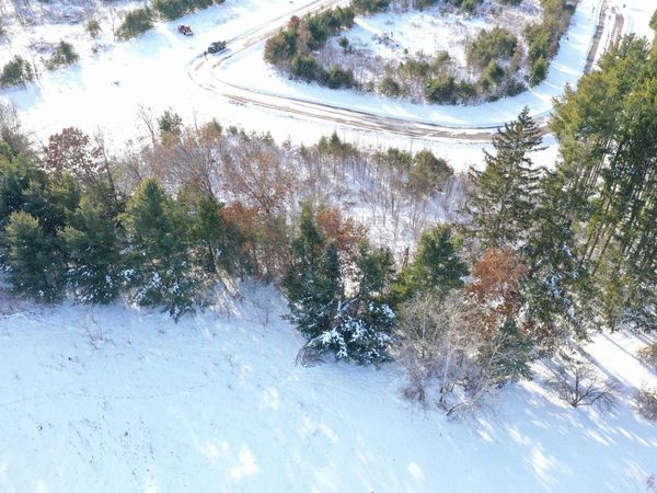 Lot 7 Holzem Circle, Wisconsin Dells, WI 53965