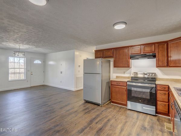 503 Long Ave, Newport, TN 37821