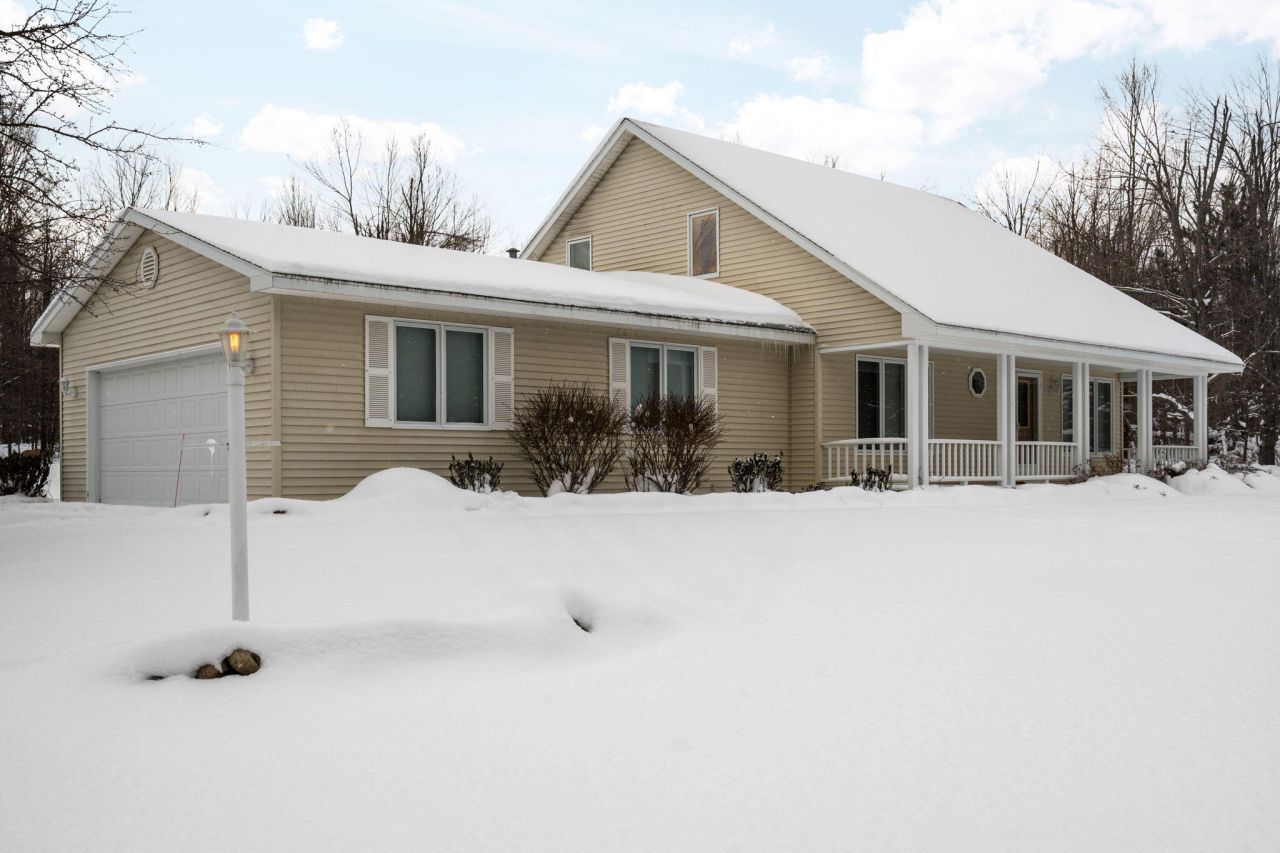 5393 Old Vanderbilt Road, Vanderbilt, MI 49795 Main Photo