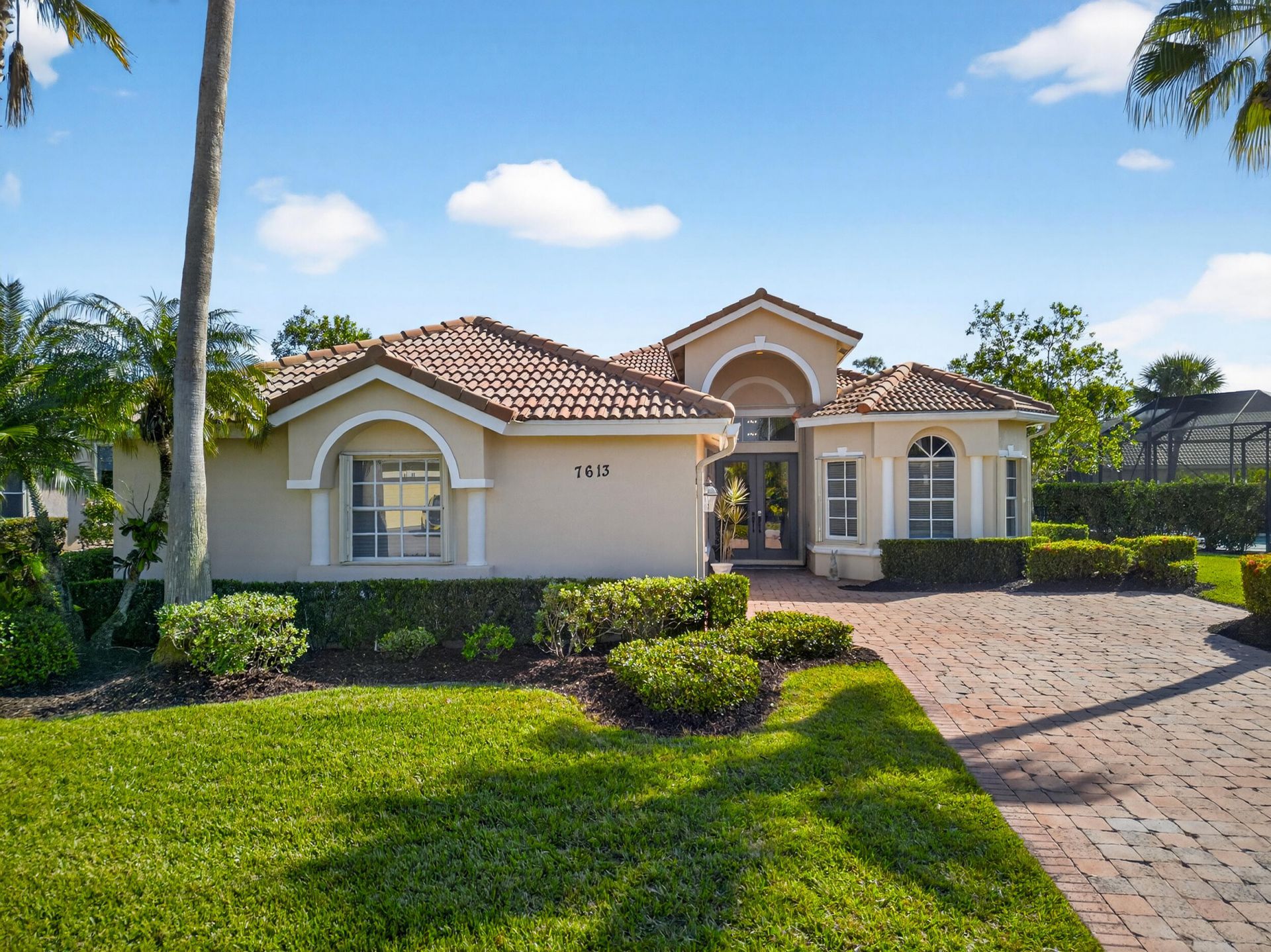 7613 Greenbrier Circle, Port Saint Lucie, FL 34986 Photo