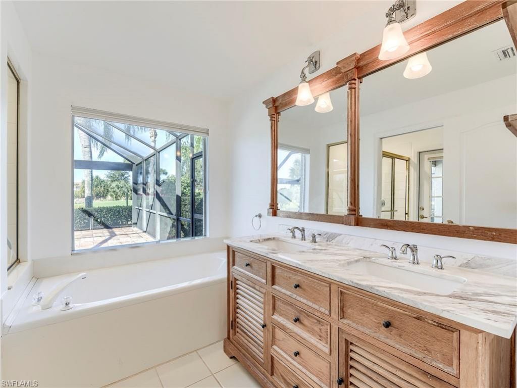 23680 Stonyriver Pl, Estero, FL 34135 Photo