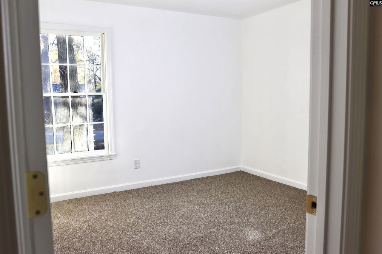 113 Sonning Road Photo 33