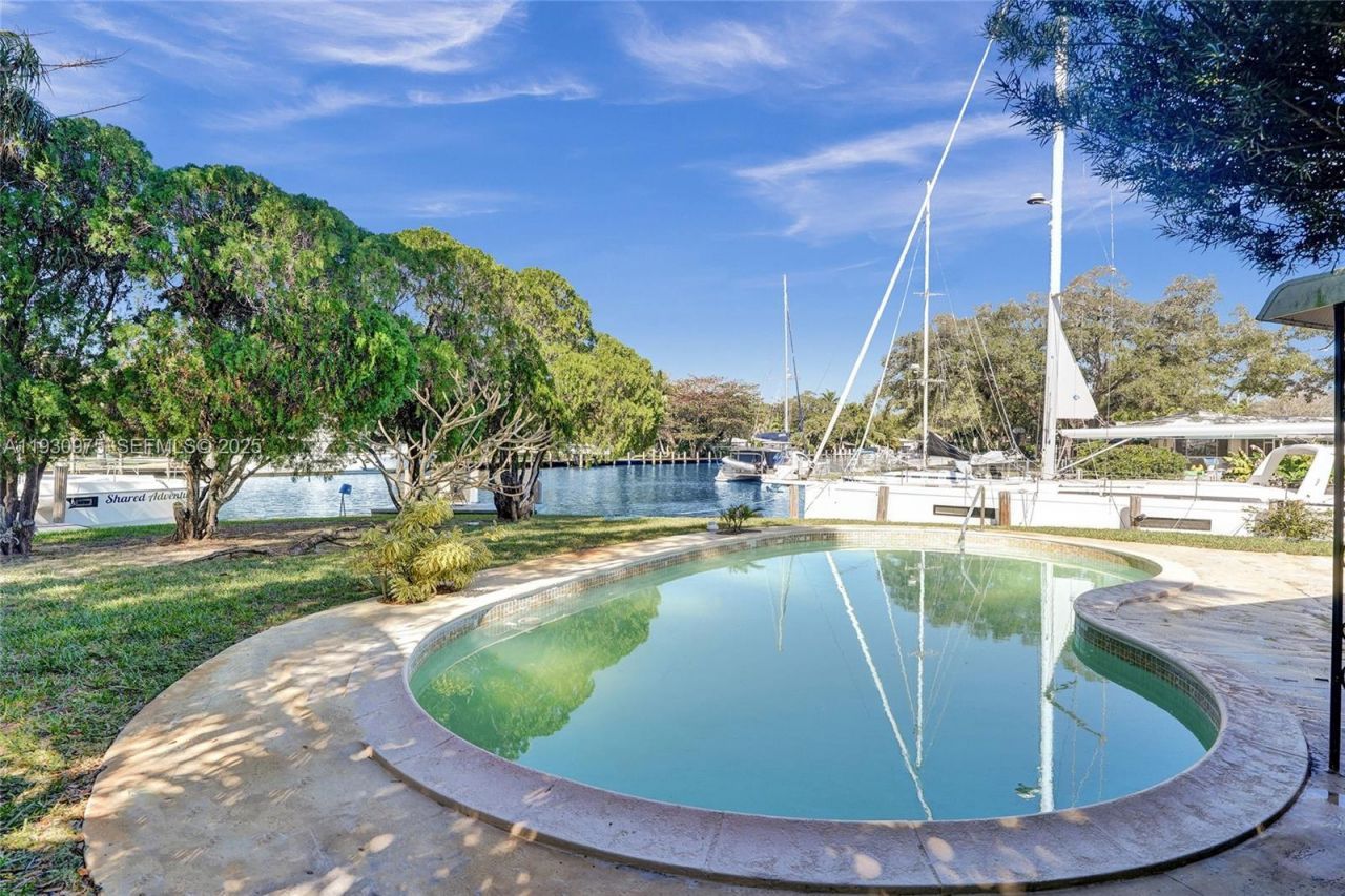 1321 Mandarin Isle , Fort Lauderdale, FL 33315 Photo