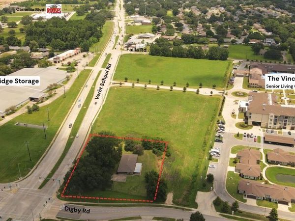 2221 Verot School Road , Lafayette, LA 70508
