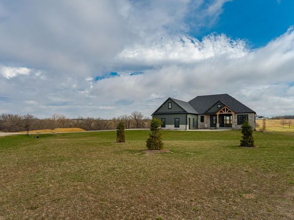 4980 Royal Oaks Circle SW, Rochester, MN 55902