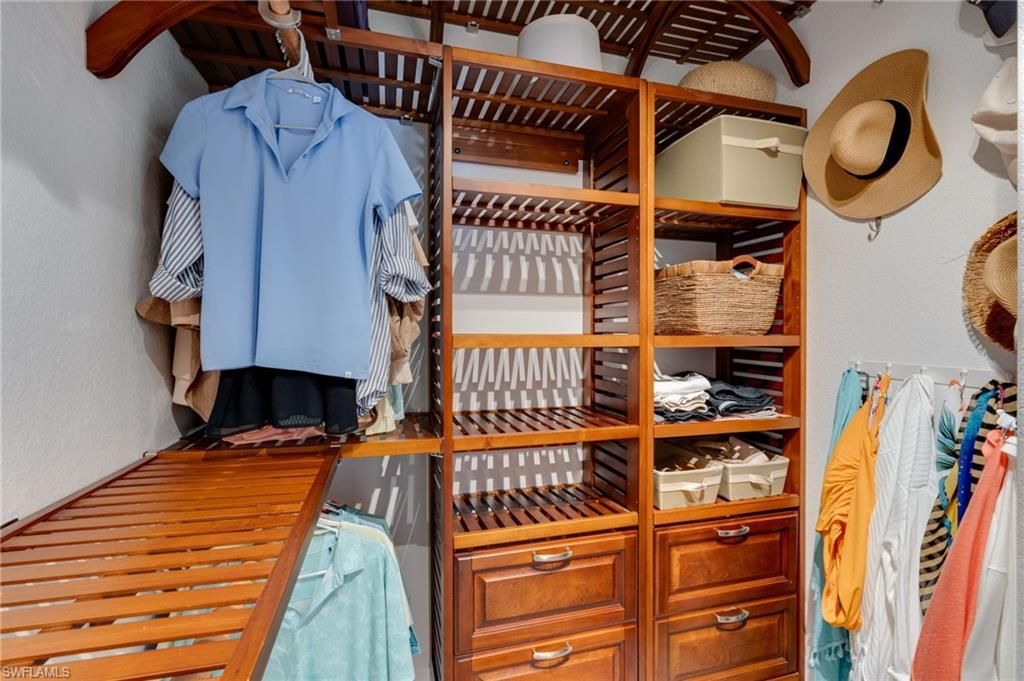 28740 Diamond Dr, Unit 203, Bonita Springs, FL 34134 Photo