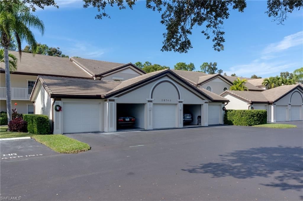 28740 Diamond Dr, Unit 203, Bonita Springs, FL 34134 Photo