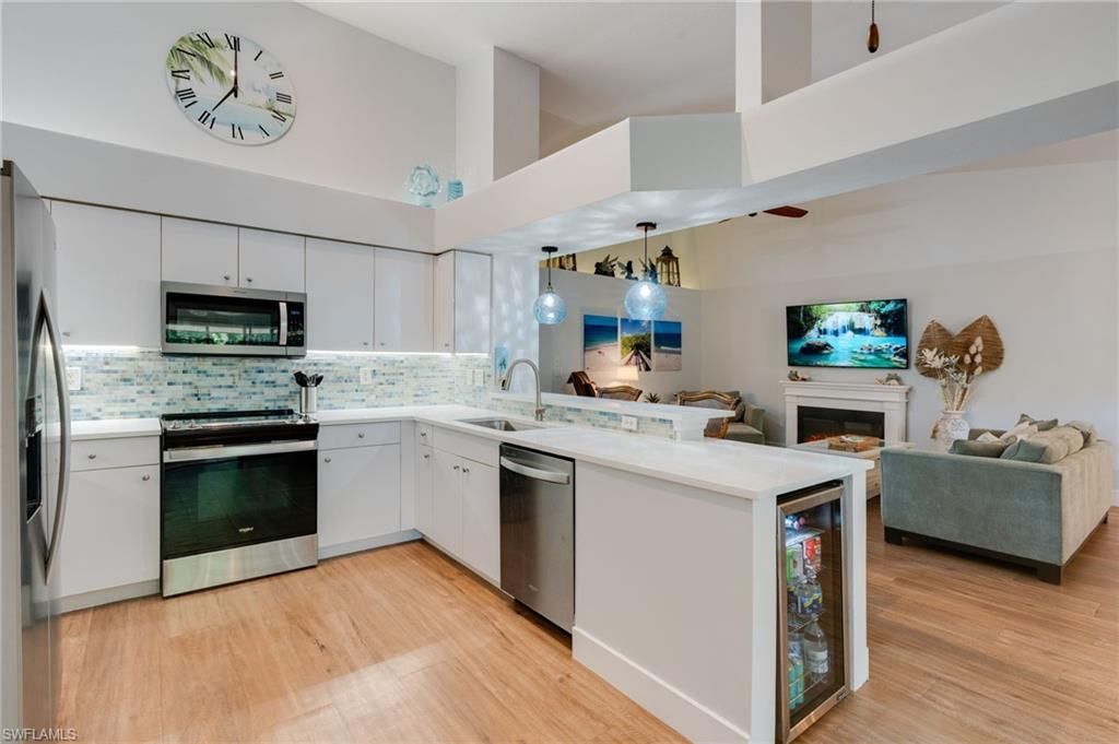 28740 Diamond Dr, Unit 203, Bonita Springs, FL 34134 Photo