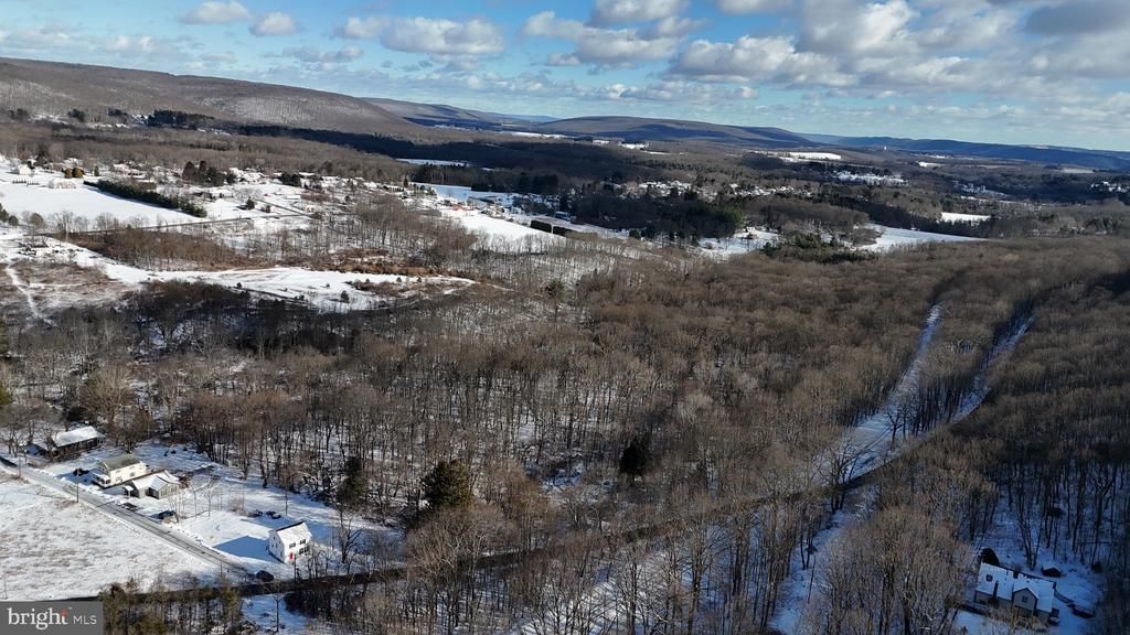 HILLSIDE DRIVE, BARNESVILLE, PA 18214